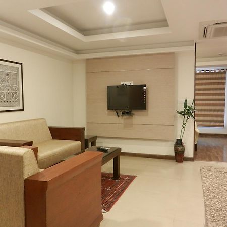 Brunton Heights Executive Suites Bangalore Esterno foto