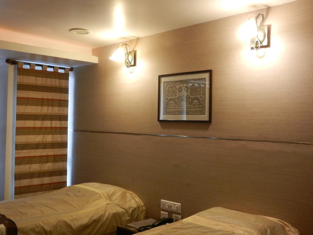 Brunton Heights Executive Suites Bangalore Esterno foto