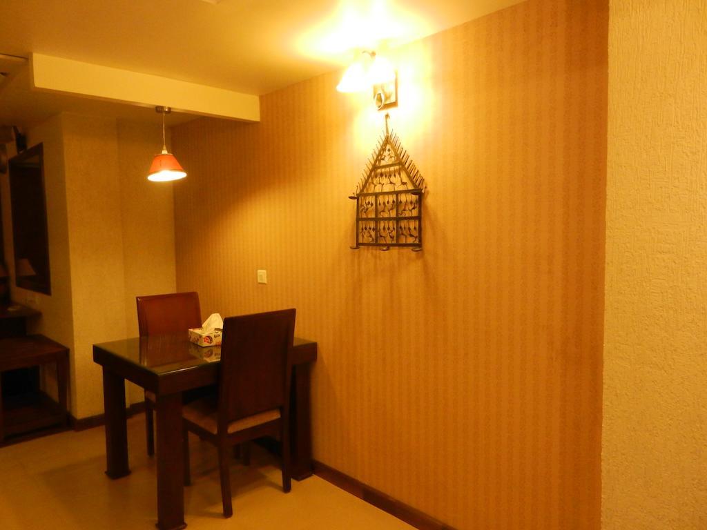 Brunton Heights Executive Suites Bangalore Esterno foto