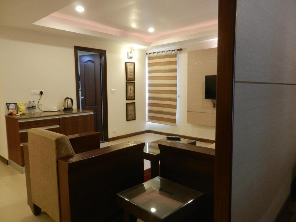 Brunton Heights Executive Suites Bangalore Esterno foto