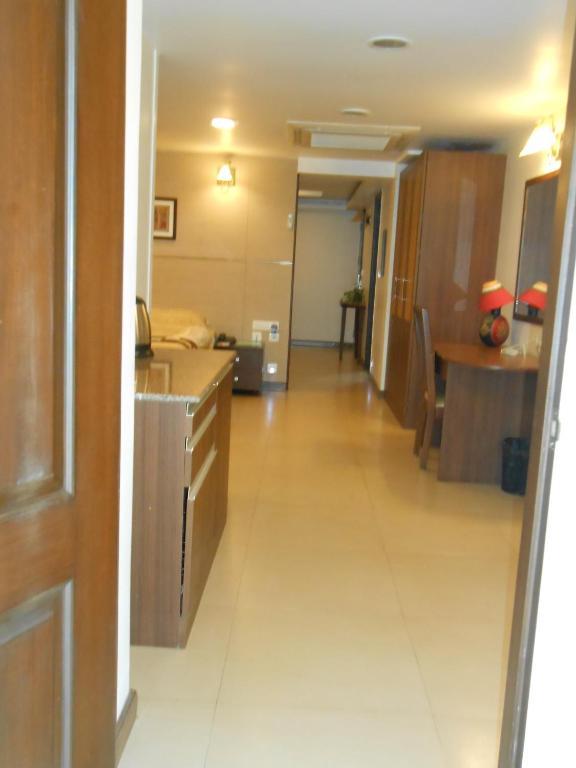 Brunton Heights Executive Suites Bangalore Esterno foto
