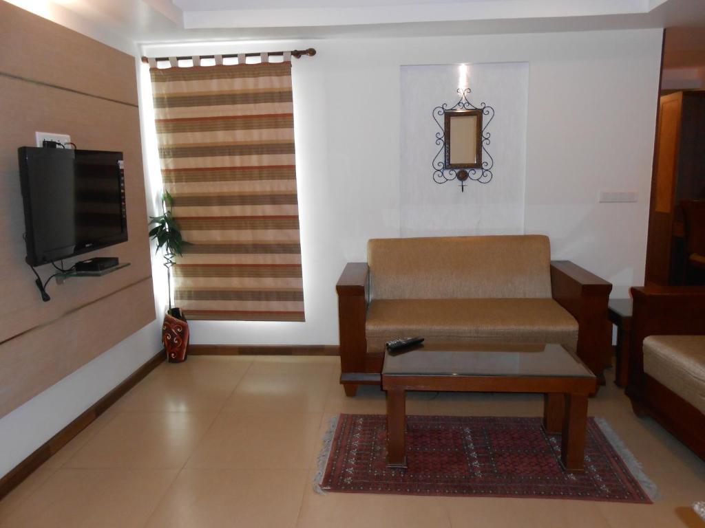 Brunton Heights Executive Suites Bangalore Esterno foto